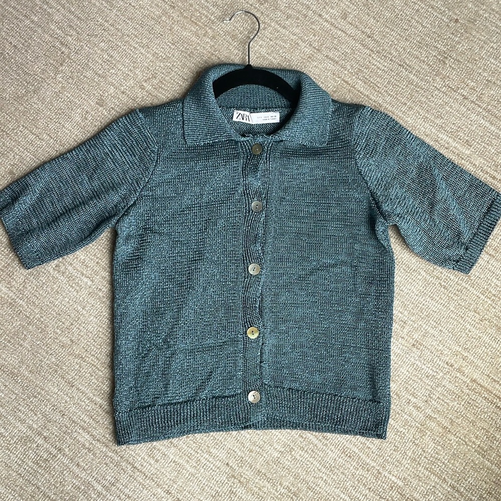 Cara cardigan sweater. Size small. Blue